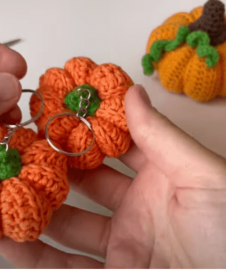 Easy Crochet Pumpkin Keychain Making / how to make?